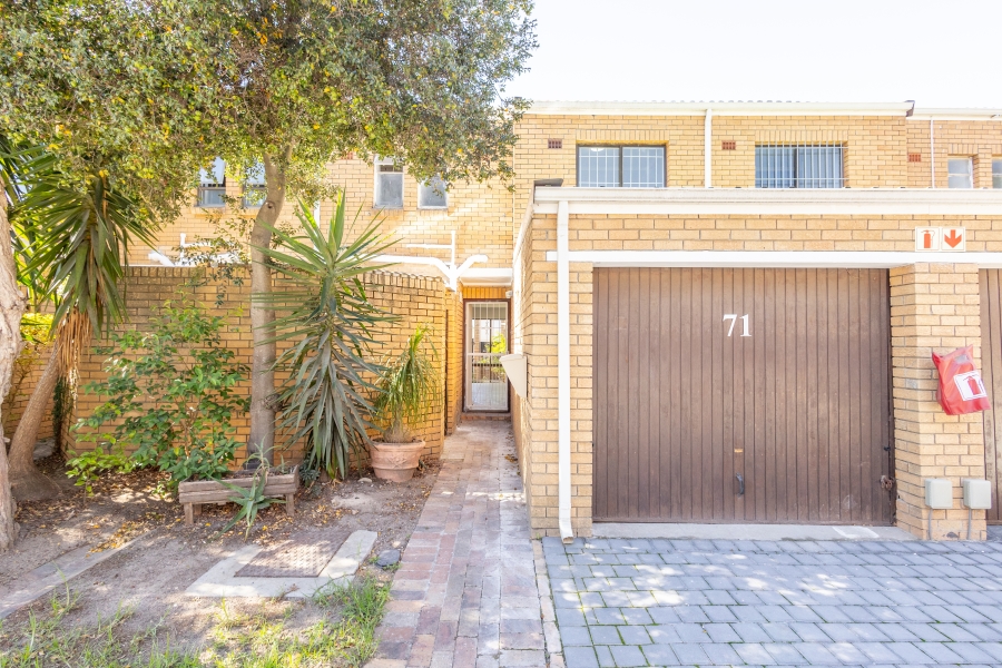3 Bedroom Property for Sale in Stellenryk Western Cape